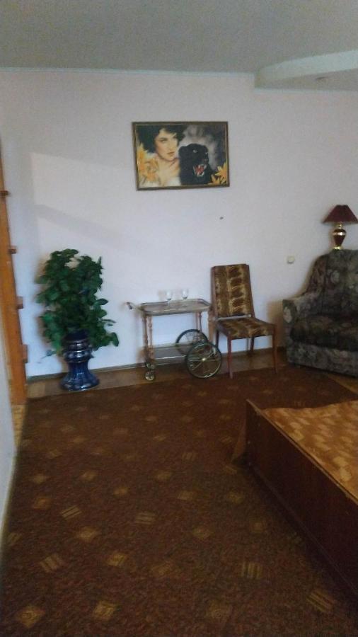 Flats Apartment Izyum Екстериор снимка
