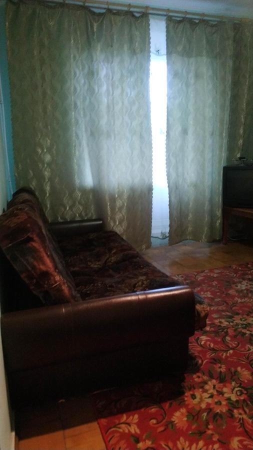 Flats Apartment Izyum Екстериор снимка