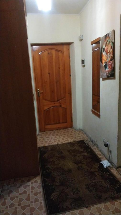 Flats Apartment Izyum Екстериор снимка
