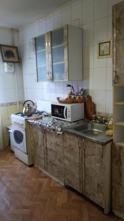 Flats Apartment Izyum Екстериор снимка