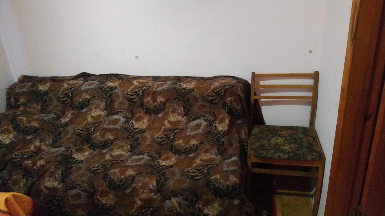 Flats Apartment Izyum Екстериор снимка