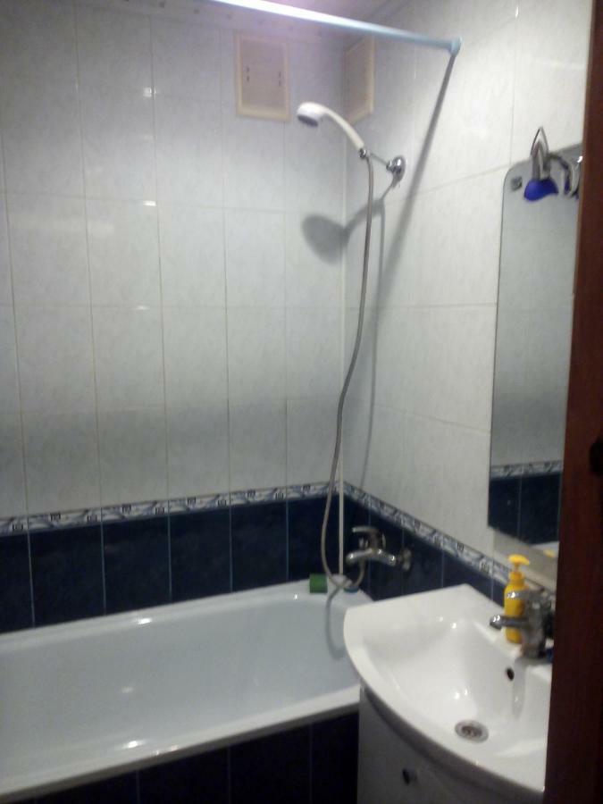 Flats Apartment Izyum Екстериор снимка